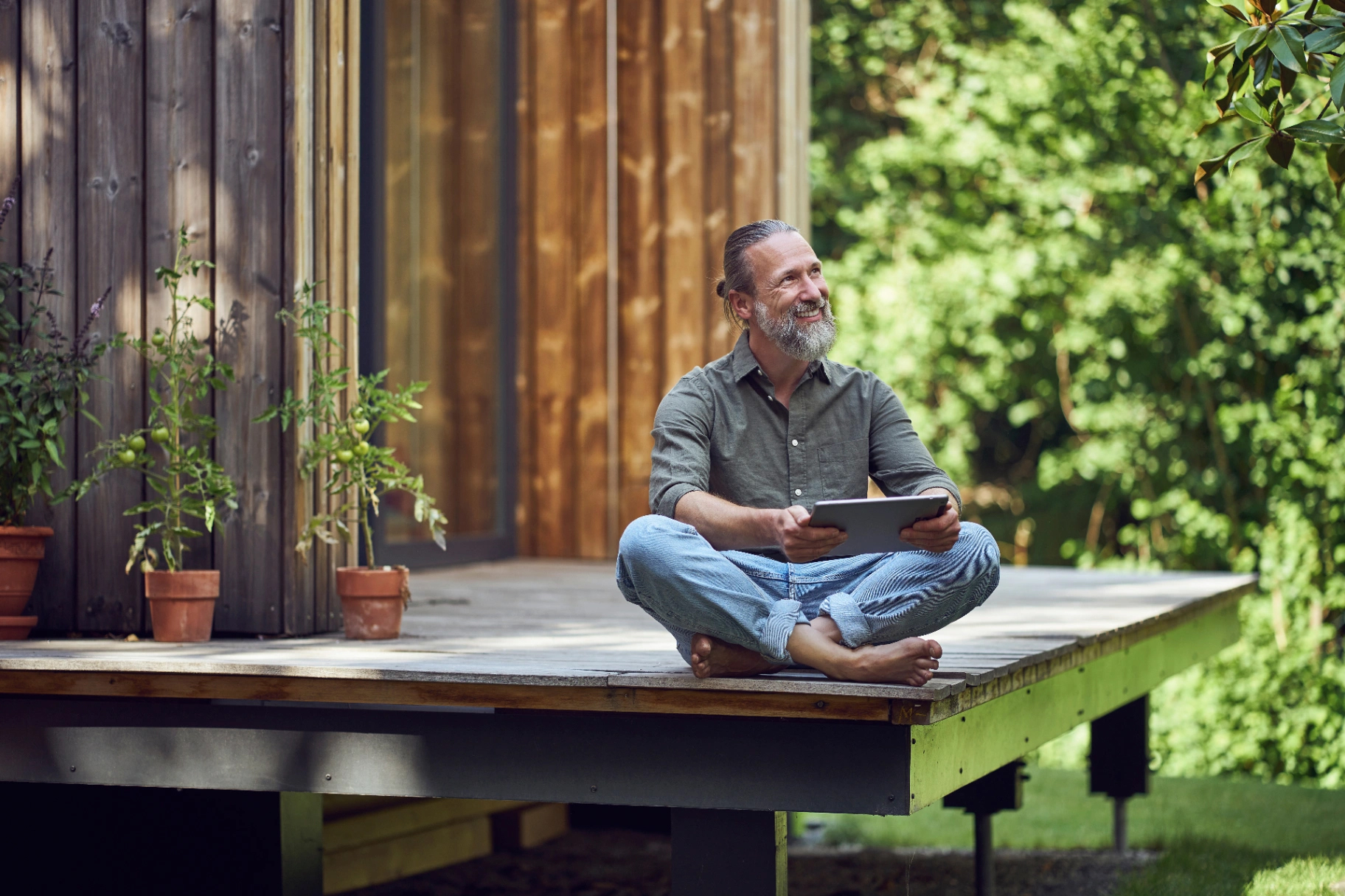 Terrasse en bois d une maison a ossature bois